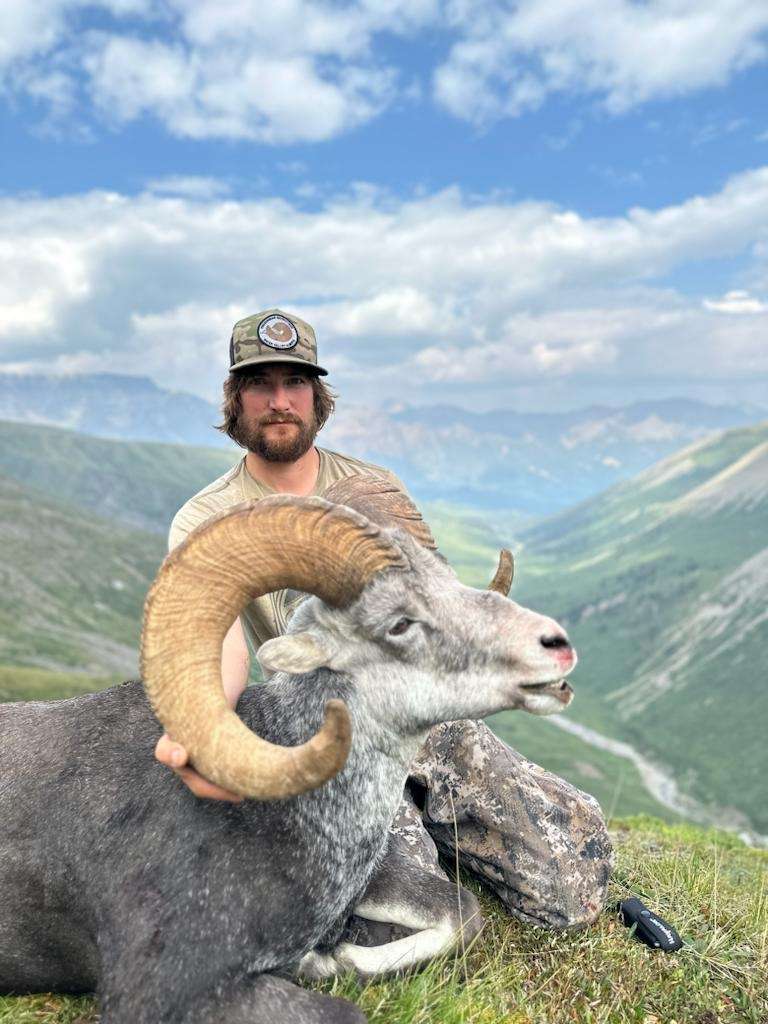 Guided Stone Sheep Hunts | British Columbia Sheep Hunting